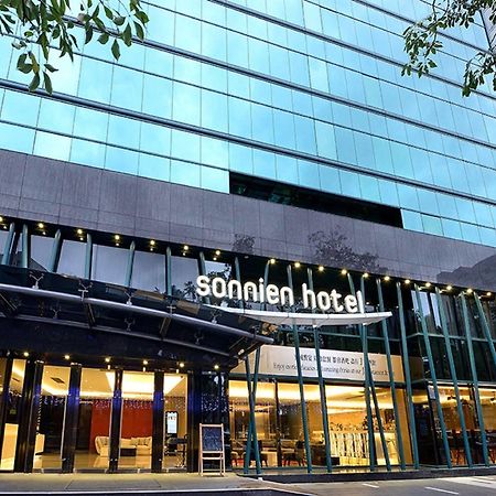 Sonnien Hotel Tajpej Buitenkant foto